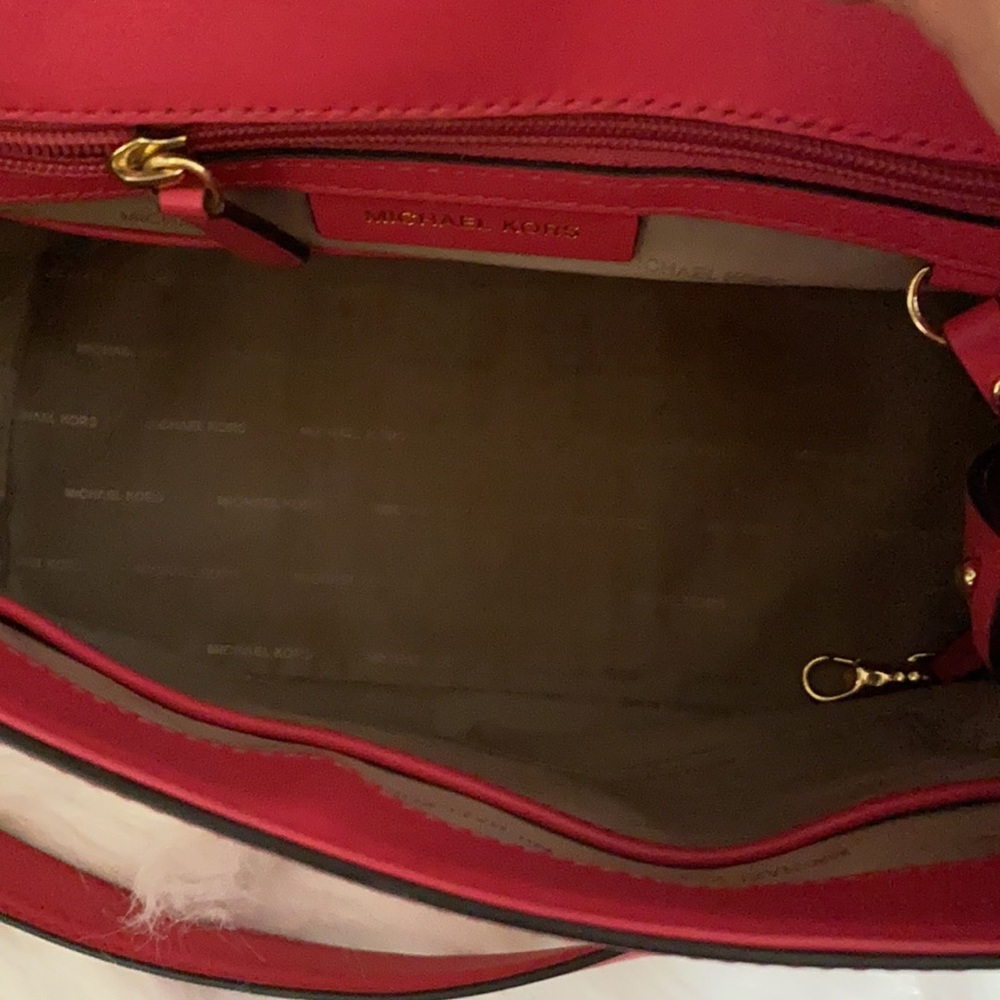MK Michael Kors Pink Purse - Picture 9 of 10